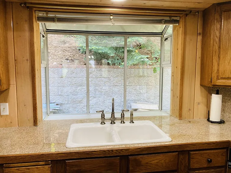 246 Fairway Dr — Photo 18