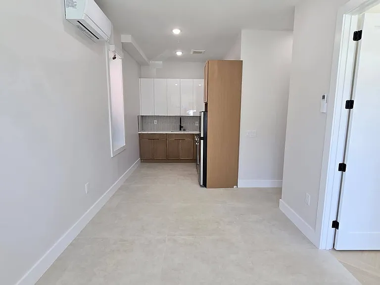40 Lembeck Ave #101 — Photo 2