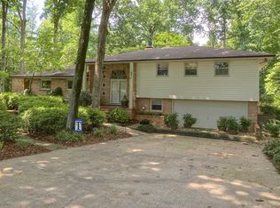 200 Crittenden Ln, Newport News, VA 23606