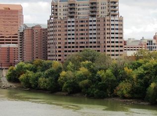 100 W Rivercenter Blvd PH 2B, Covington, KY 41011