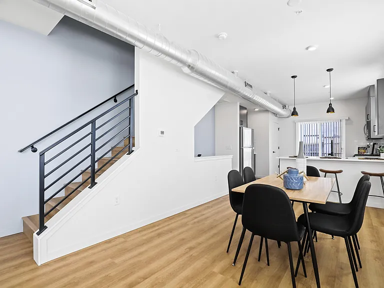 The Granary Townhomes — Photo 7