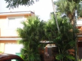 5220 NW 103rd Ave, Doral, FL 33178