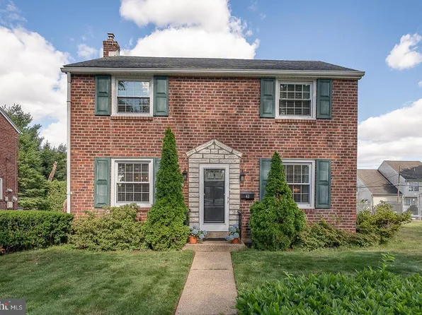 43 Netherwood Dr, Springfield, PA 19064