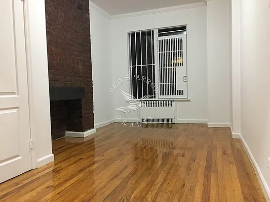 Rented by Red Sparrow Realty Group | media 62