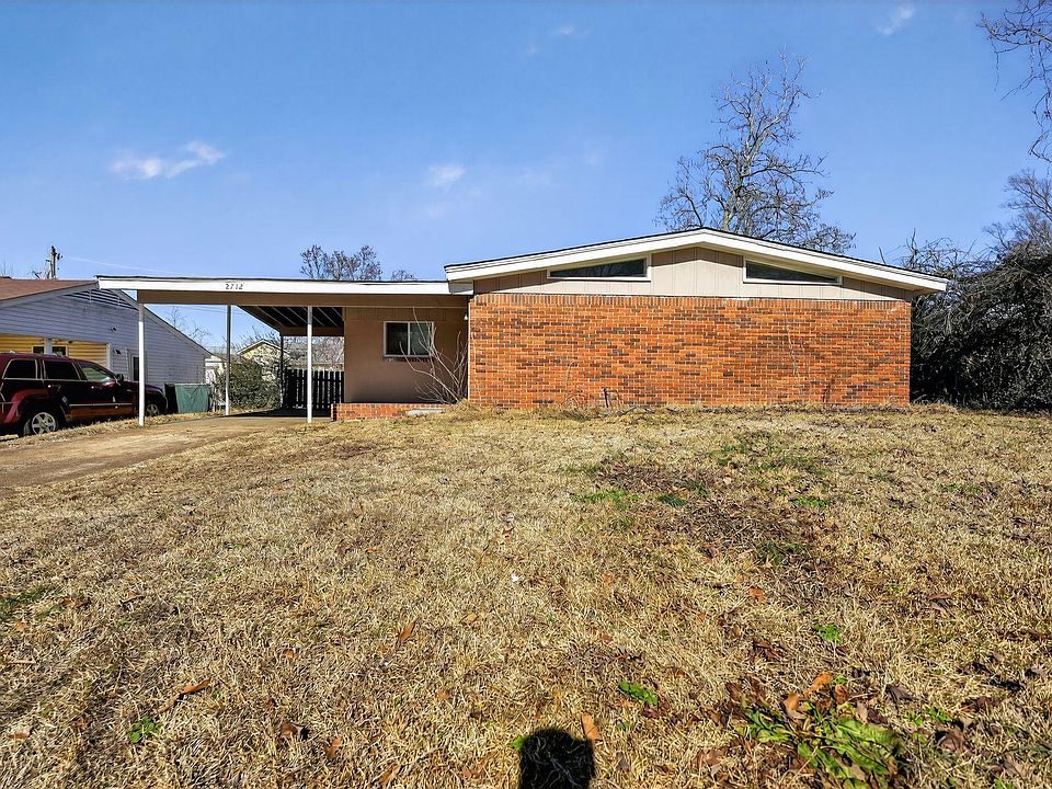 1st image of 2712 McGregor Ave