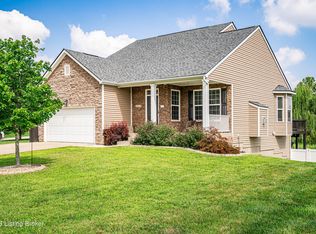 9805 Big Boulder Pl, Louisville, KY 40291