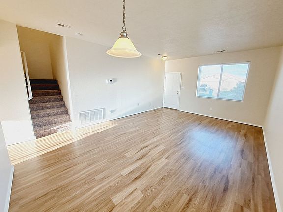 3rd image of 841 Prairie Sage Ct SW