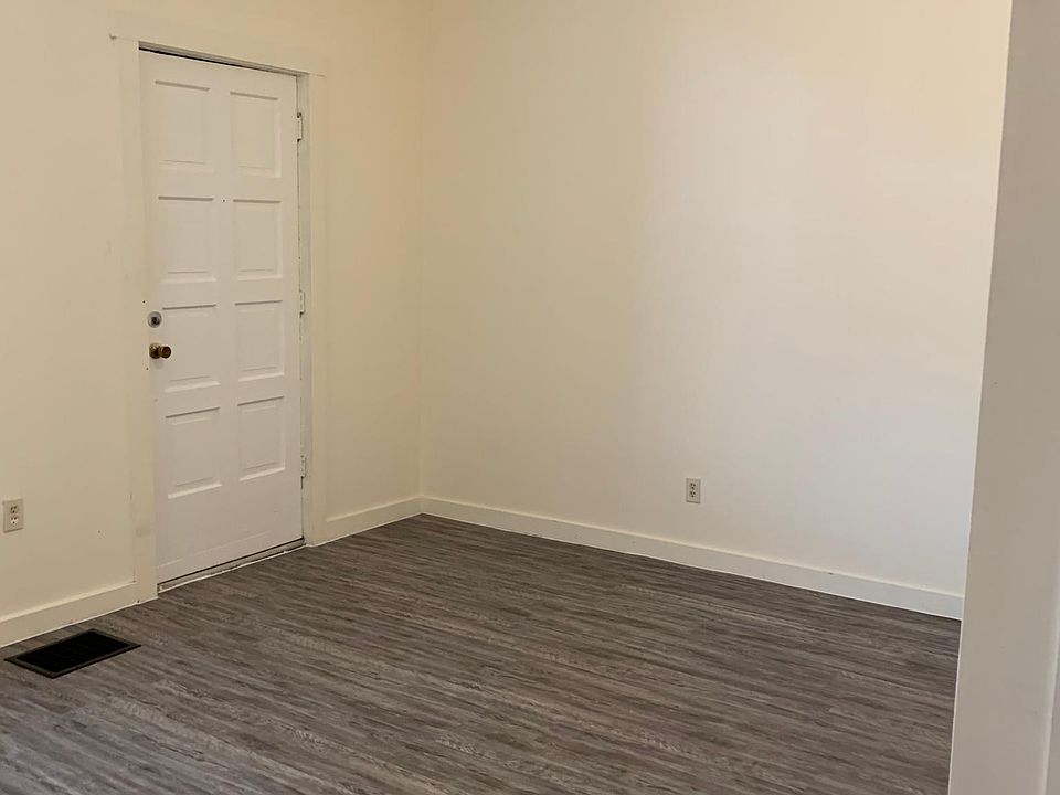1st image of 324 W McMillan St #1