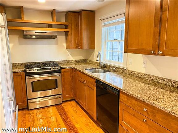 5th image of 6B Park Cir