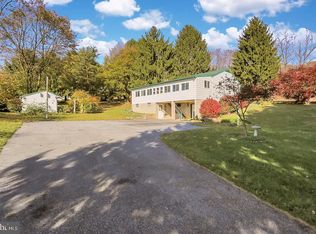 85 Harry Stoudt Dr, Bernville, PA 19506