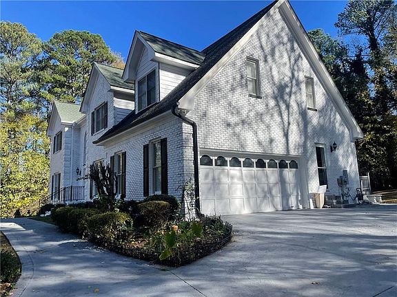 2nd image of 4748 Arcado Rd SW