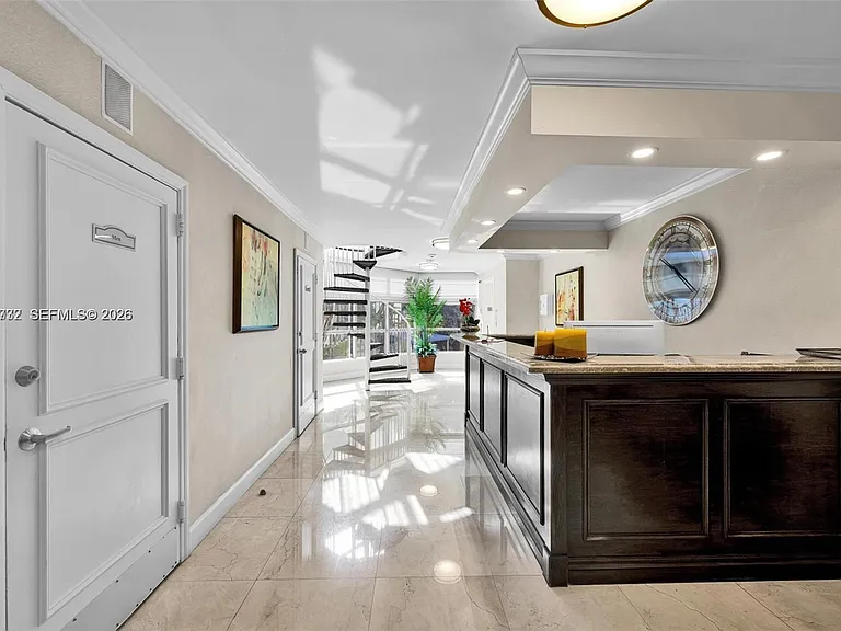 3530 Mystic Pointe Dr — Photo 15