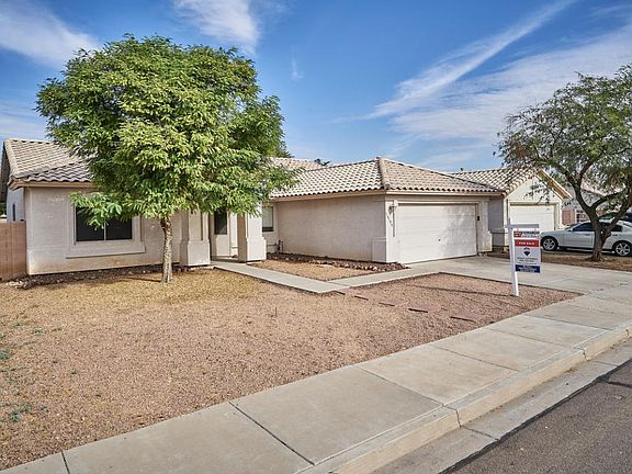 2nd image of 16196 W Maricopa St