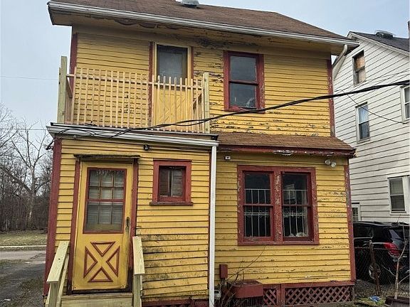 3rd image of 3335 E 145th St
