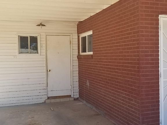 4th image of 9115 Matterhorn Dr