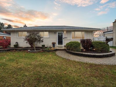 34115 Rockford Rd, Sterling Heights, MI, 48312