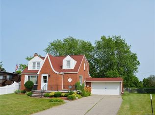 163 Tudor Rd, Cheektowaga, NY 14215