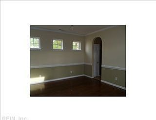 4th image of 4412 Silver Fox Ln