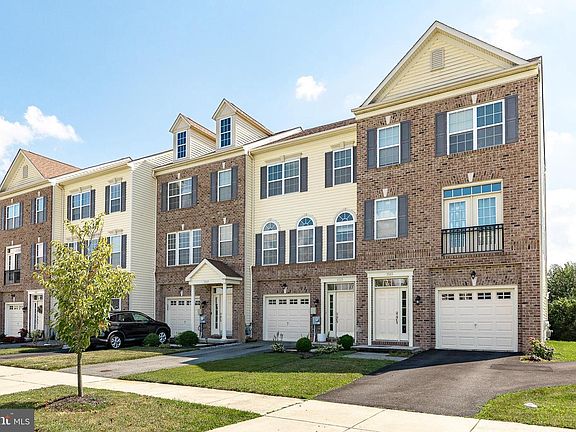 2nd image of 1559 E Matisse Dr