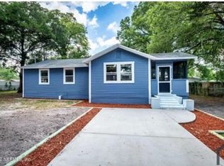 249 Drury Ln, Jacksonville, FL 32218