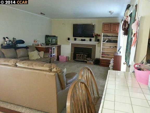 5th image of 404 E 14th St