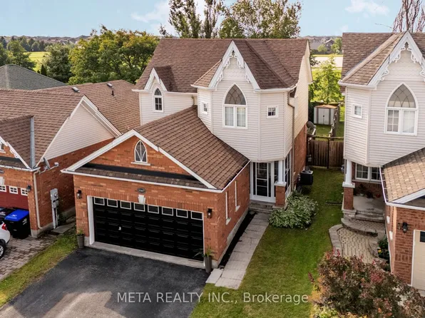 1167 Booth Ave, Innisfil, ON L9S 4W2