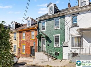 29 N Warren St, Easton, PA 18042