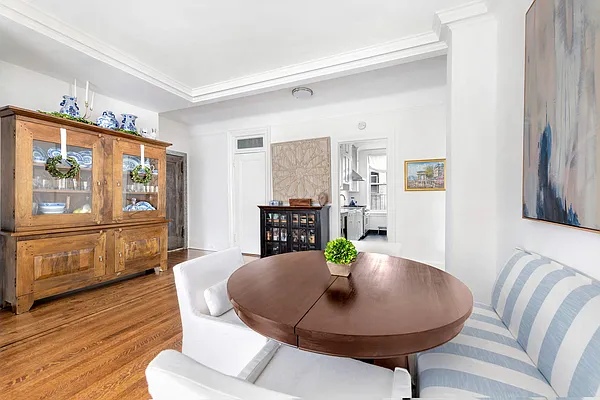 Sold by Compass | media 4