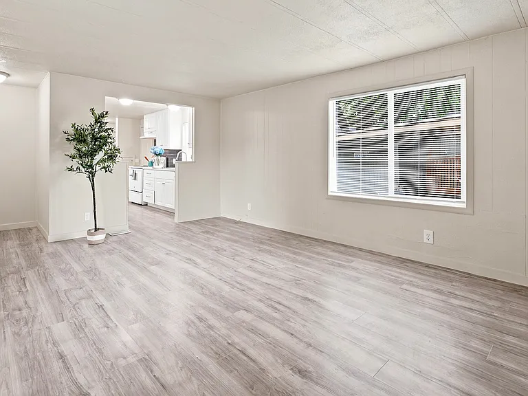 502 Cowlitz Way #A — Photo 6