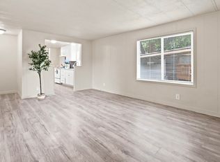 502 Cowlitz Way APT A, Kelso, WA 98626