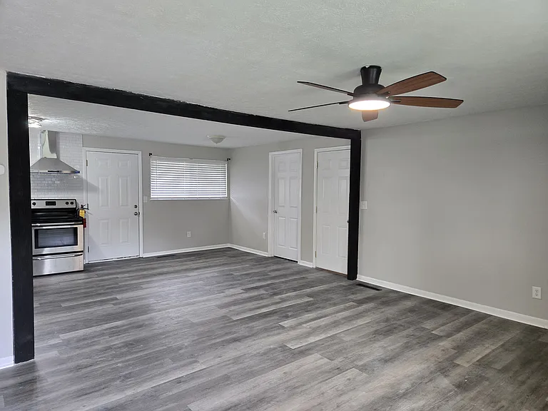 5785 Tibet Dr — Photo 4
