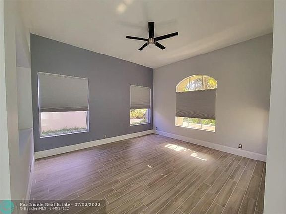 3rd image of 3902 Trenton Ave