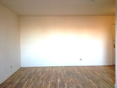 2nd image of 4040 79th St APT C507