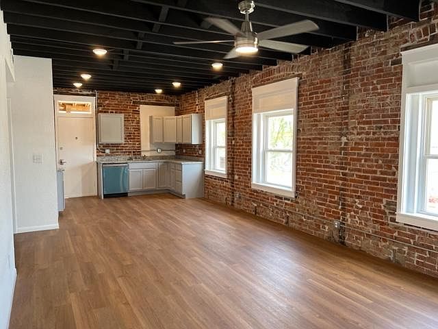 1st image of 2200 Lexington Ave #B