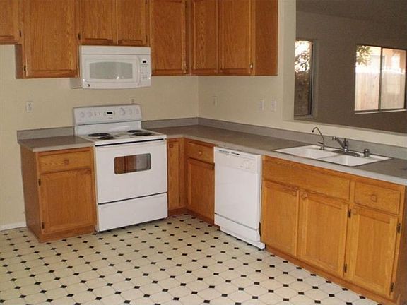 3rd image of 4120 Kincaid Ln
