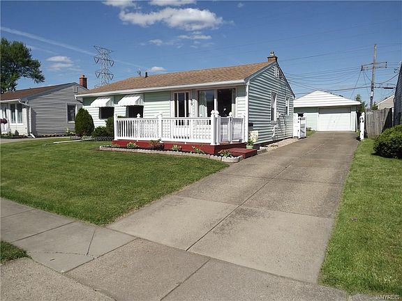 3rd image of 99 Wheaton Dr
