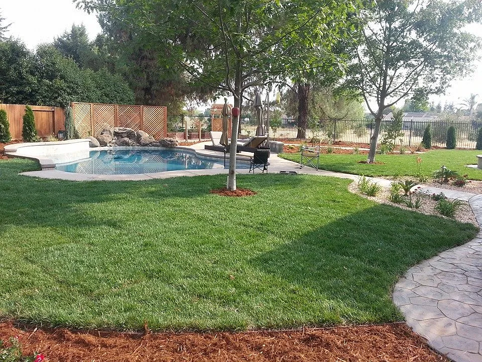 11030 Woodring Dr photo 1