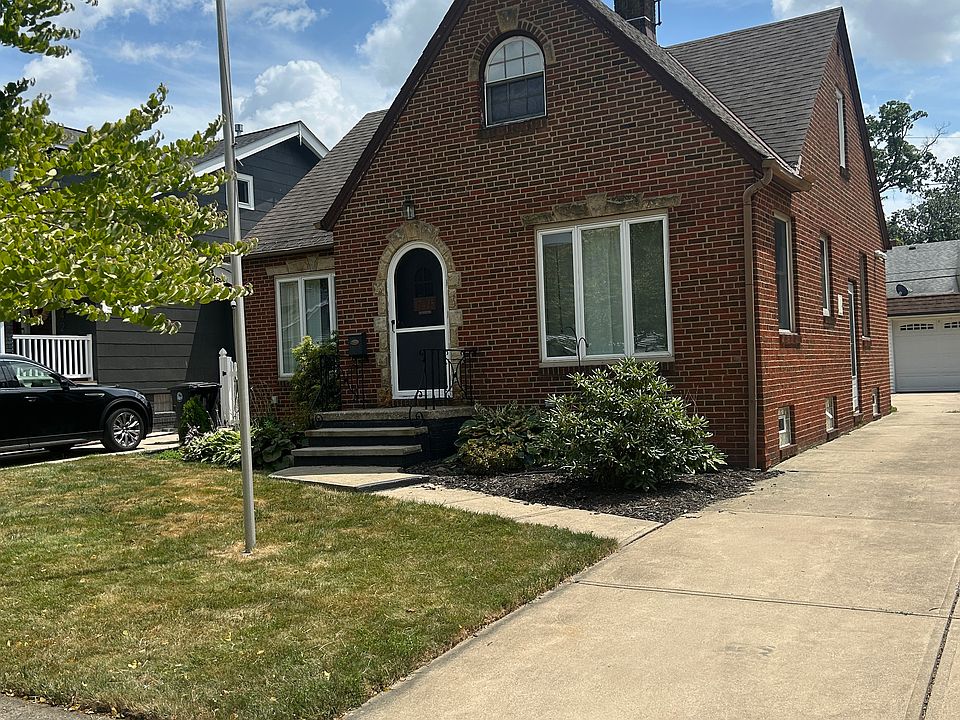 1st image of 17425 Dartmouth Ave