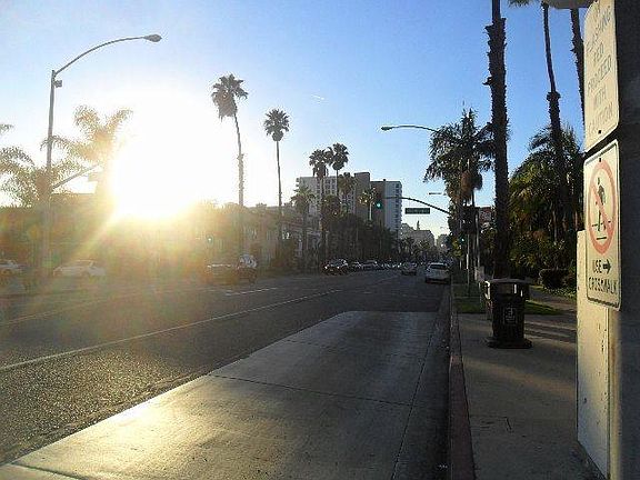 5th image of 1635 E Ocean Blvd #D2