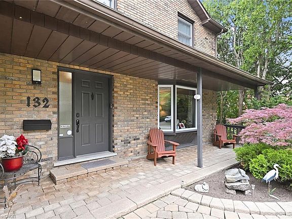 4th image of 132 Hampton Heath Rd