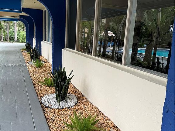 5th image of 801 NW 47th Ave APT 305W