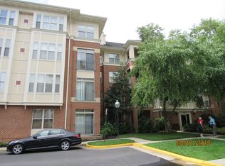 1860 Stratford Park Pl APT 304, Reston, VA 20190