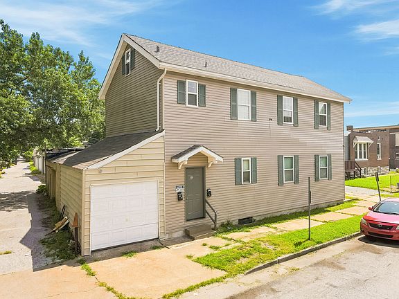 3rd image of 511 W Schirmer St #2F