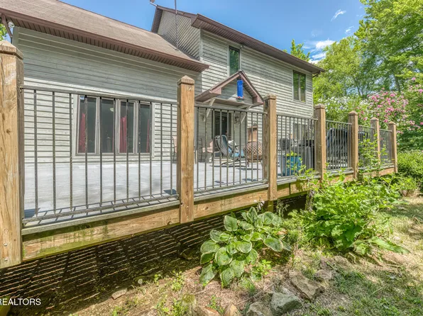 758 Culbertson Ln, Mountain City, TN 37683