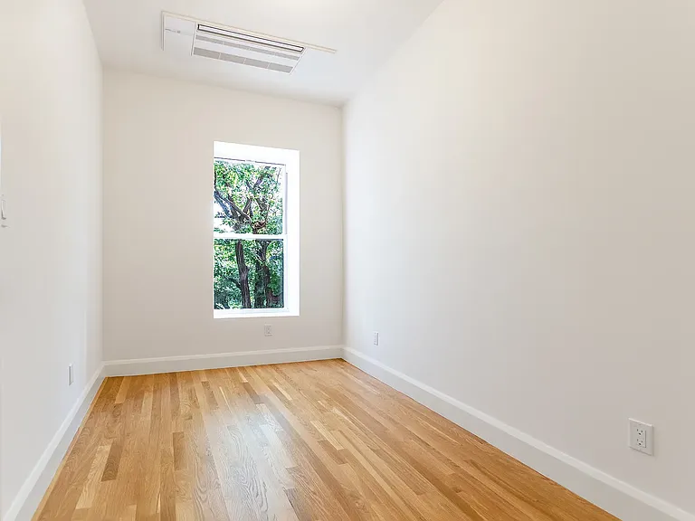 173 Carroll St #2 — Photo 3
