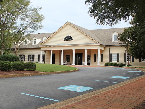 Fords Colony Country Club