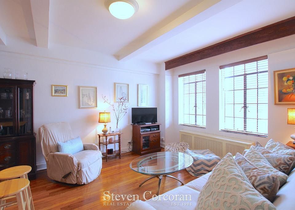 1st image of 5 Tudor City Pl APT 1204