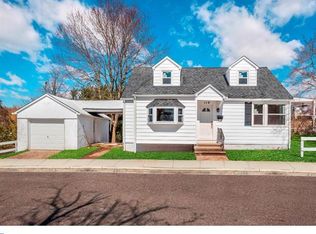 119 Lake Dr, Bellmawr, NJ 08031
