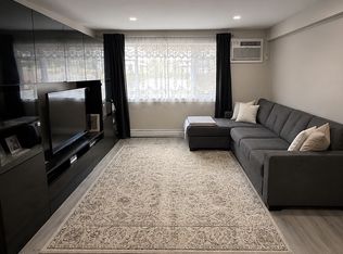 (Undisclosed Address), Des Plaines, IL 60016