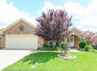 4422 Shady Elm Dr, Mansfield, TX 76063